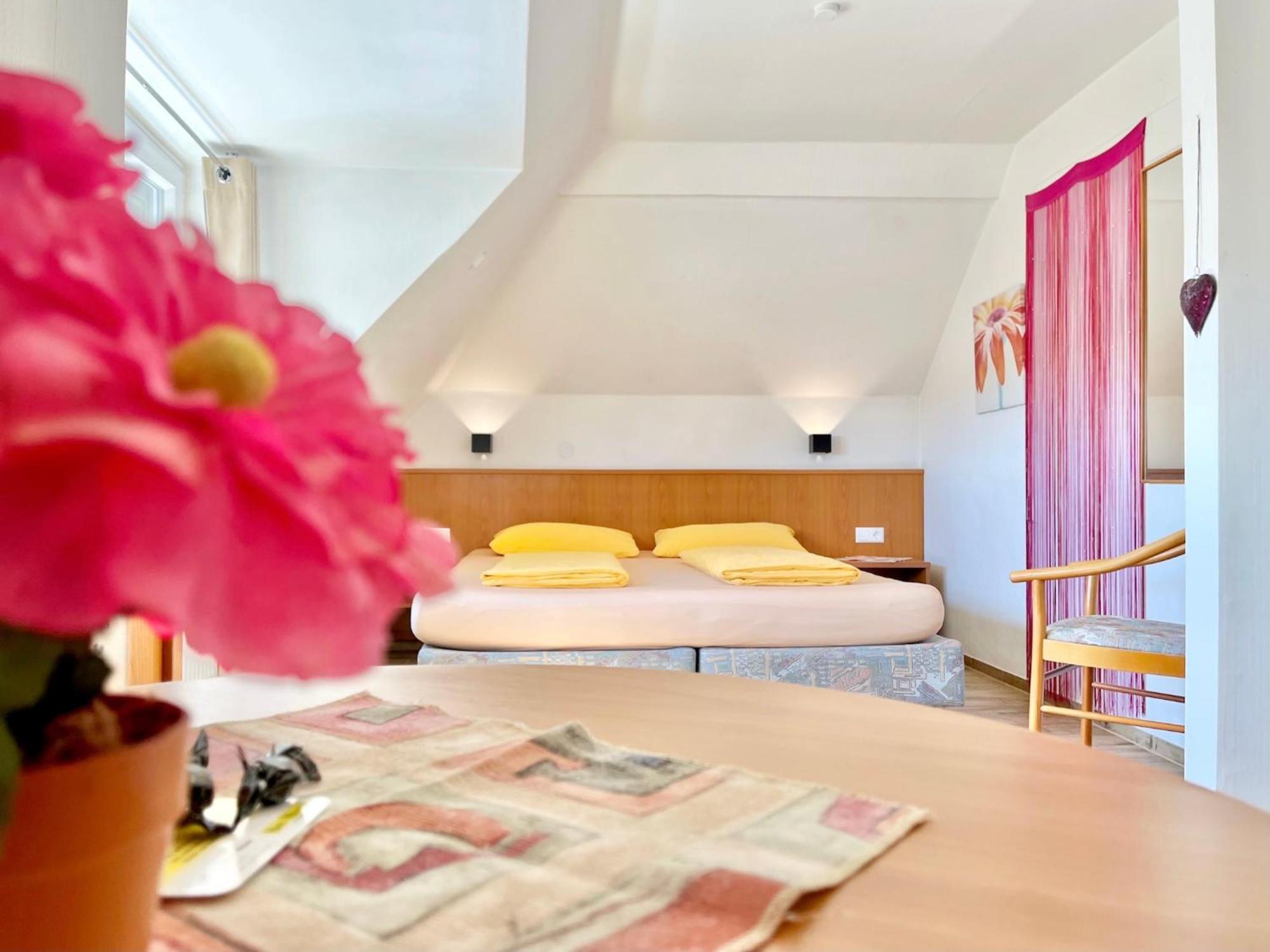 غوتمادينغين Hotel-Heilsberg المظهر الخارجي الصورة