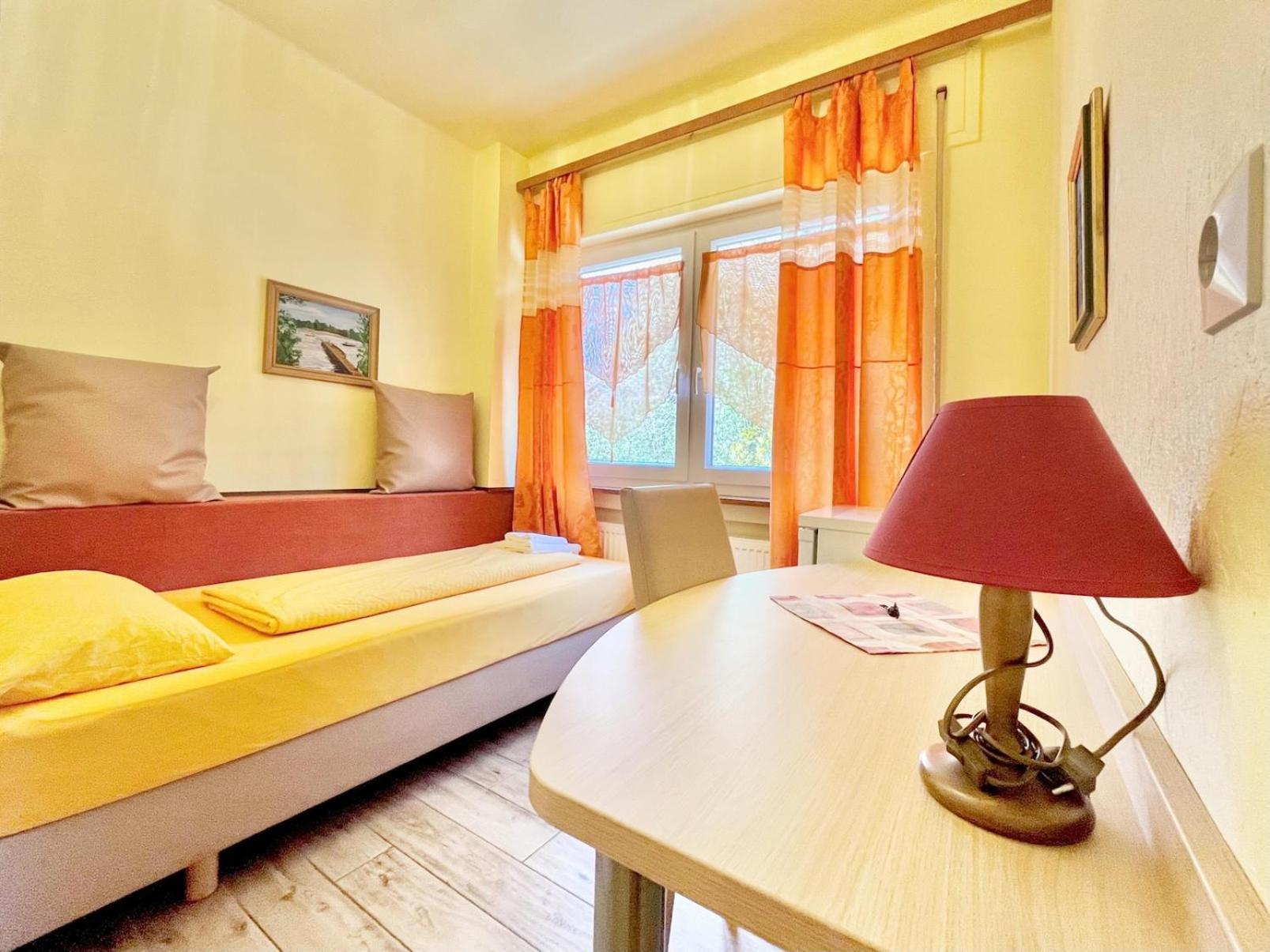 غوتمادينغين Hotel-Heilsberg المظهر الخارجي الصورة