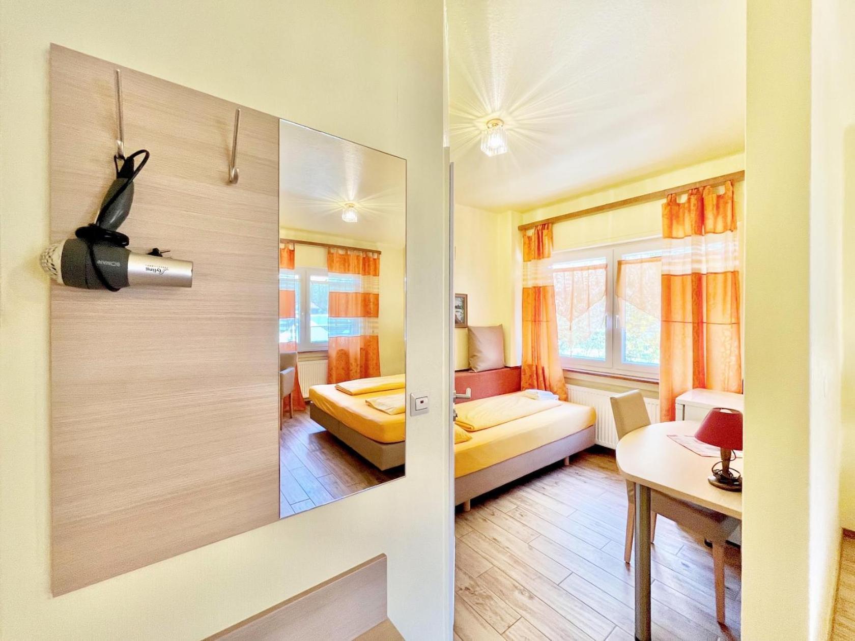 غوتمادينغين Hotel-Heilsberg المظهر الخارجي الصورة