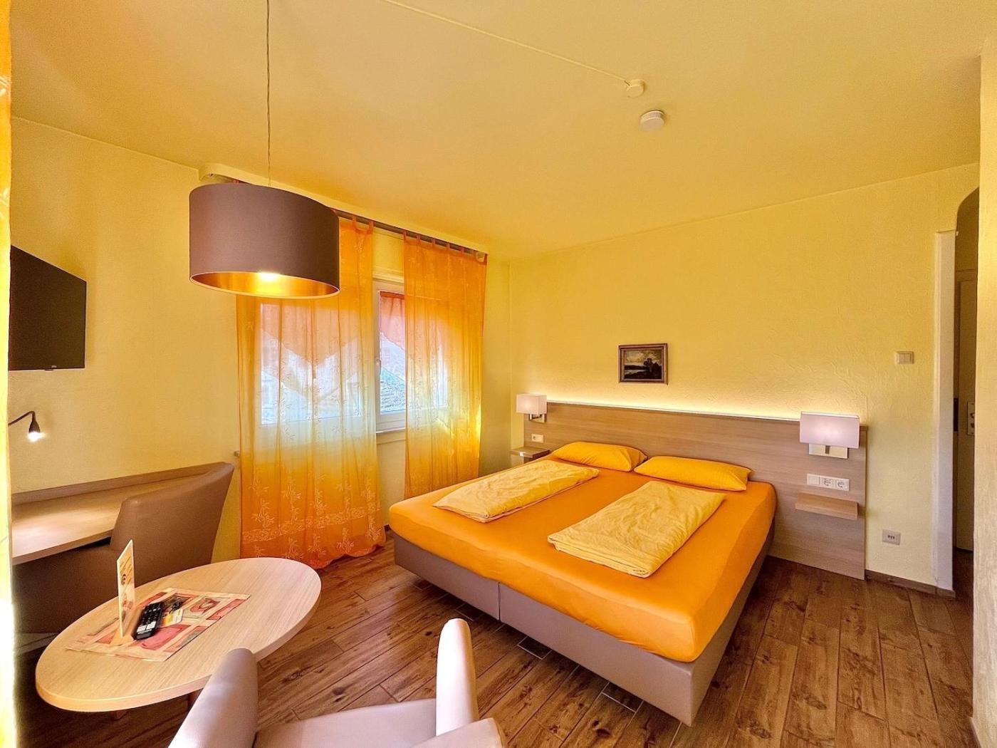 غوتمادينغين Hotel-Heilsberg المظهر الخارجي الصورة