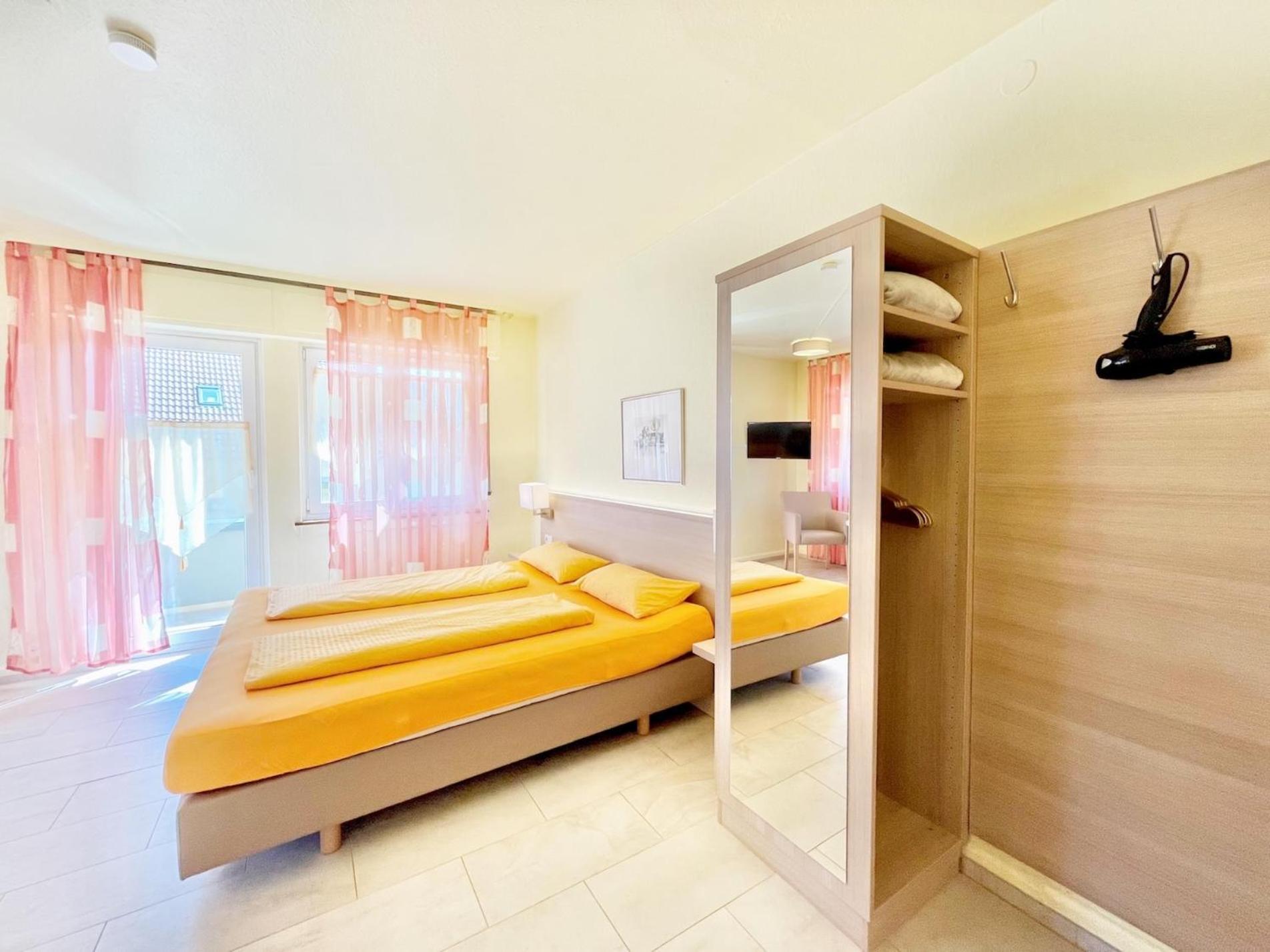 غوتمادينغين Hotel-Heilsberg المظهر الخارجي الصورة